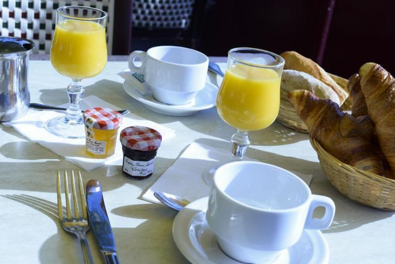 Logis Hotel Restaurant Le Sainte Mere 외부 사진