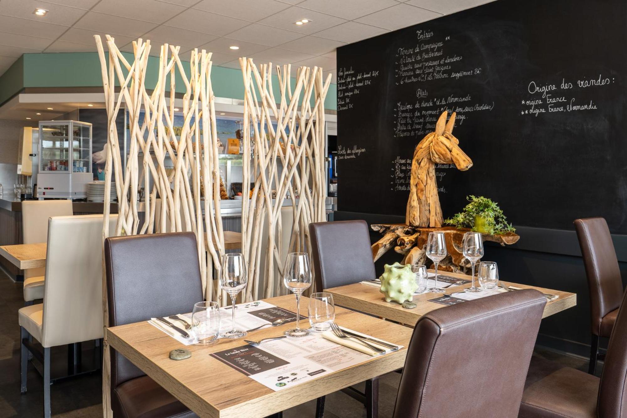 Logis Hotel Restaurant Le Sainte Mere 외부 사진