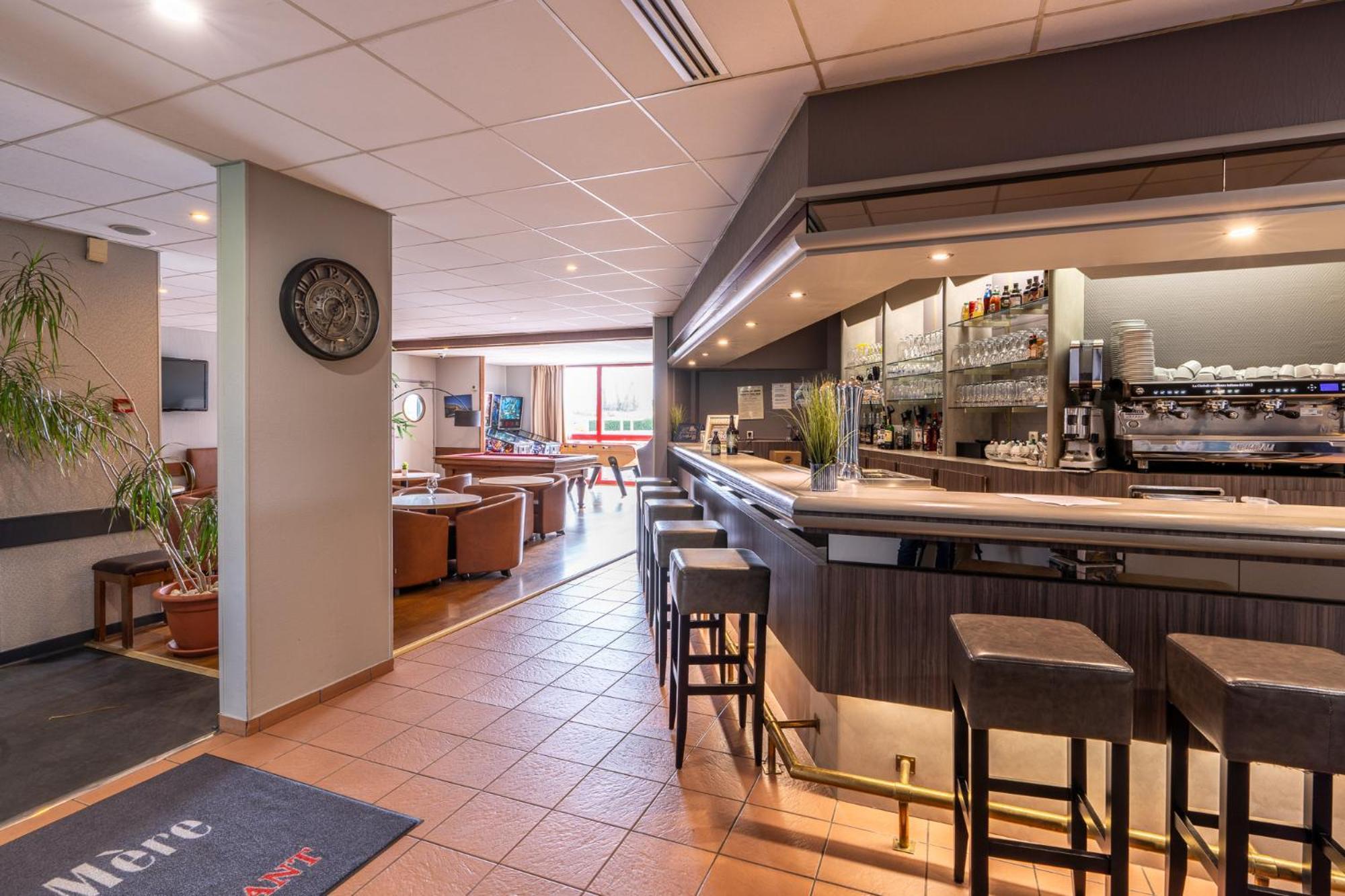 Logis Hotel Restaurant Le Sainte Mere 외부 사진